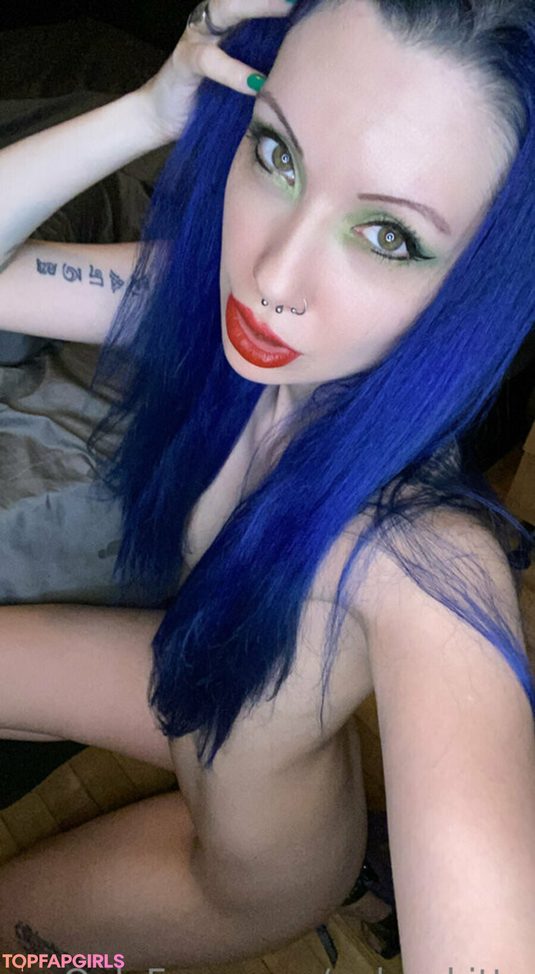 Foto desnuda filtrada de OnlyFans de Vulgarkitty #55 Foto desnuda filtrada de OnlyFans de Vulgarkitty #55