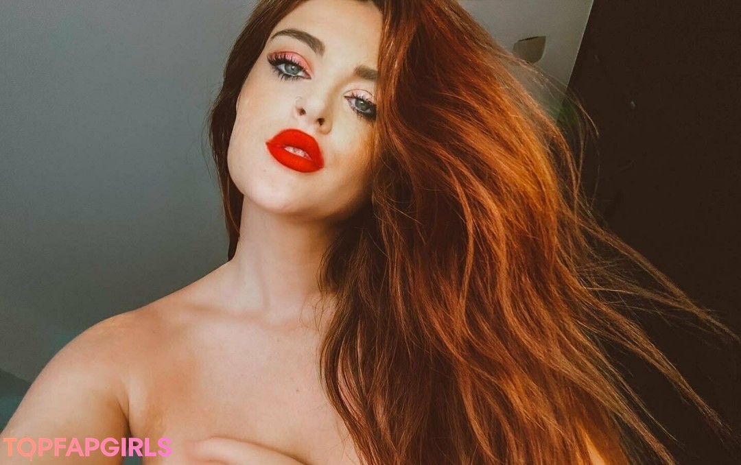 Foto desnuda filtrada de OnlyFans de Lalirabbit #55 Foto desnuda filtrada de OnlyFans de Lalirabbit #55