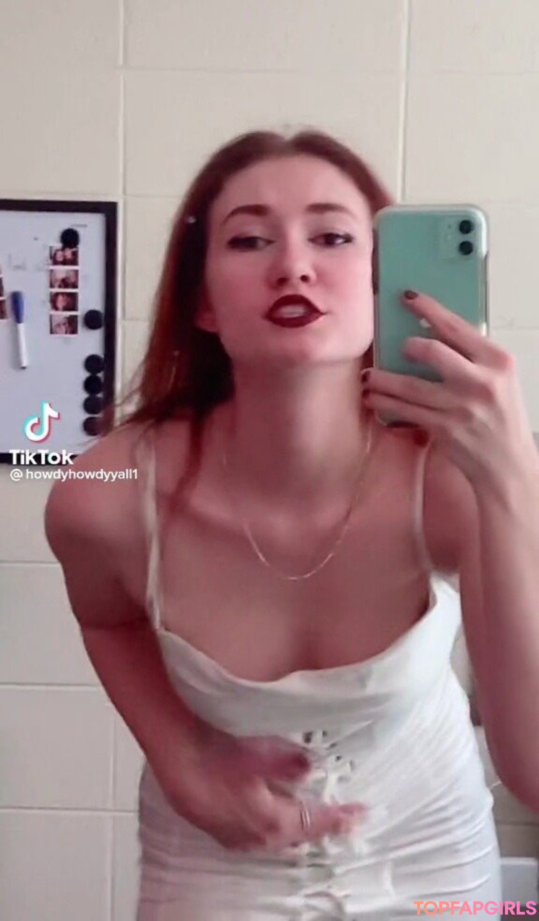 Foto desnuda filtrada de OnlyFans de Howdyhowdyyall1 #61 Foto desnuda filtrada de OnlyFans de Howdyhowdyyall1 #61