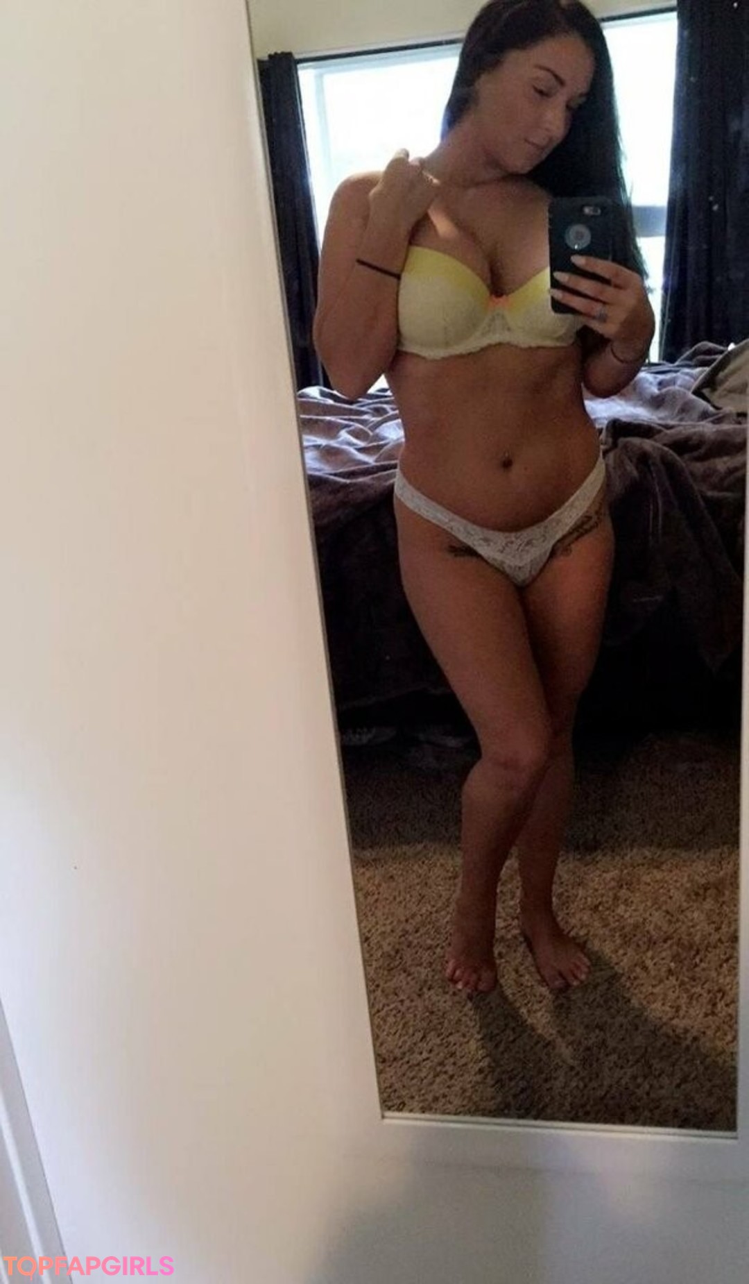 Foto desnuda filtrada de OnlyFans de Madisonknox #161 Foto desnuda filtrada de OnlyFans de Madisonknox #161