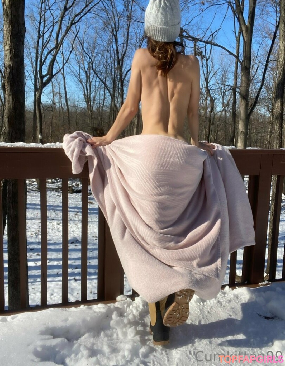 Foto desnuda filtrada de OnlyFans de Kattinthehatfree #58 Foto desnuda filtrada de OnlyFans de Kattinthehatfree #58