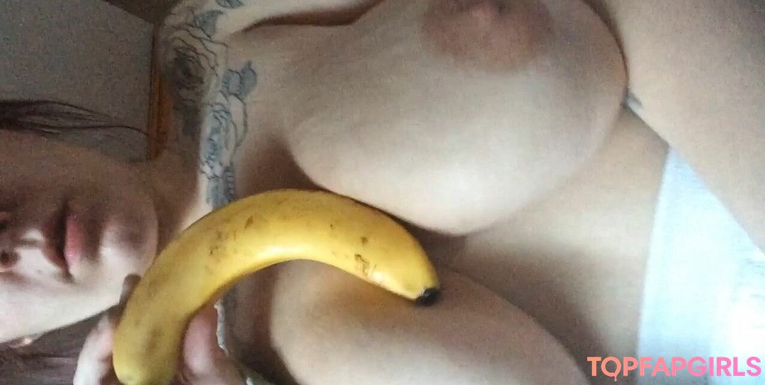 Foto desnuda filtrada de OnlyFans de Winter Pierzina #36 Foto desnuda filtrada de OnlyFans de Winter Pierzina #36