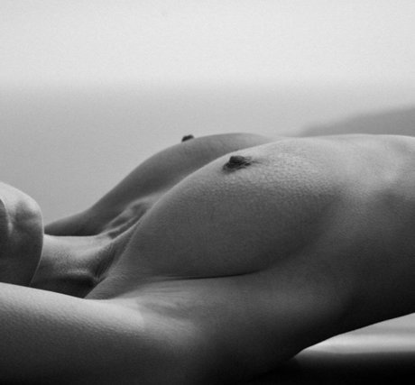 Sensual Reem