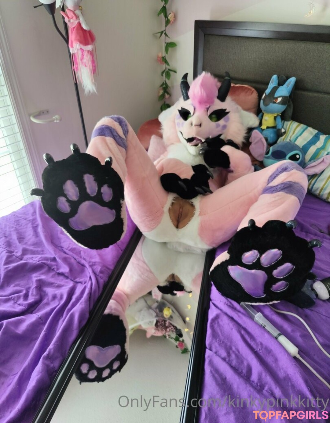 Foto desnuda filtrada de OnlyFans de Kinkypinkkitty #43 Foto desnuda filtrada de OnlyFans de Kinkypinkkitty #43