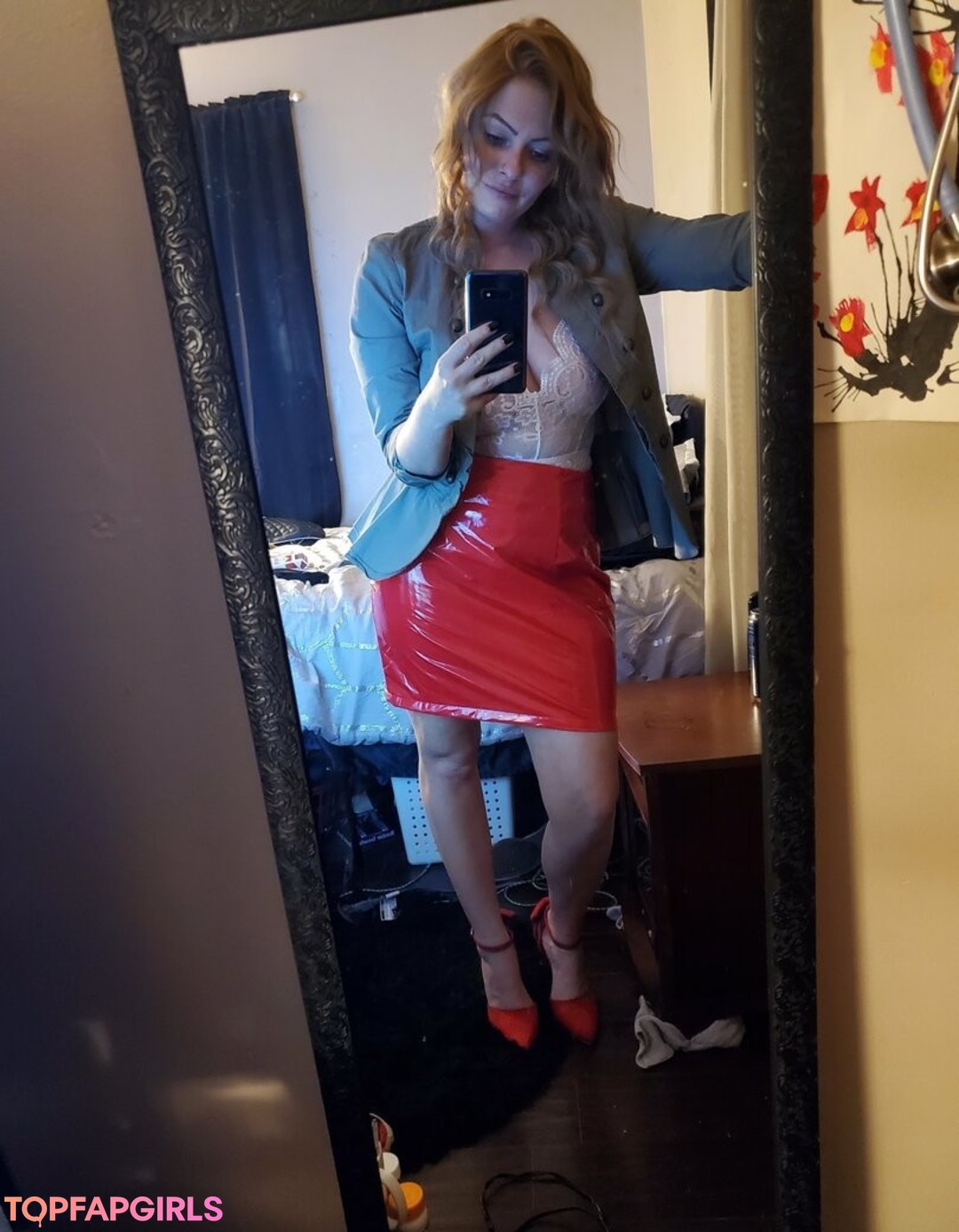 Foto desnuda filtrada de OnlyFans de Temptressqueen1 #52 Foto desnuda filtrada de OnlyFans de Temptressqueen1 #52