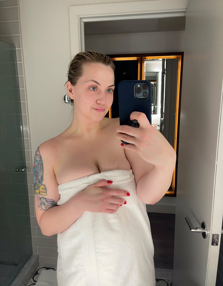 Foto desnuda filtrada de OnlyFans de Annacarternyc