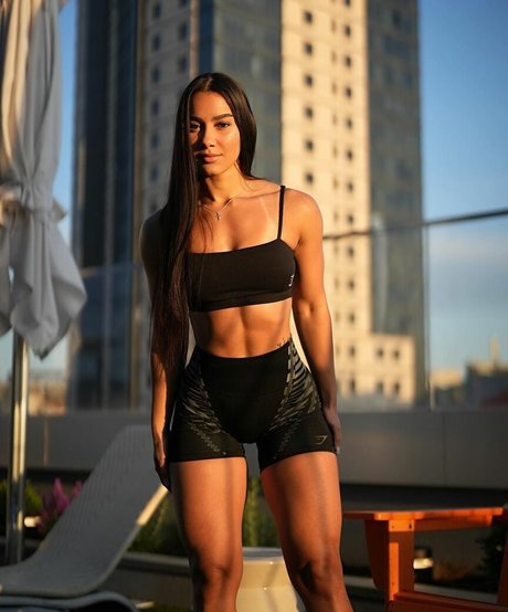 Foto desnuda filtrada de OnlyFans de Analis Cruz