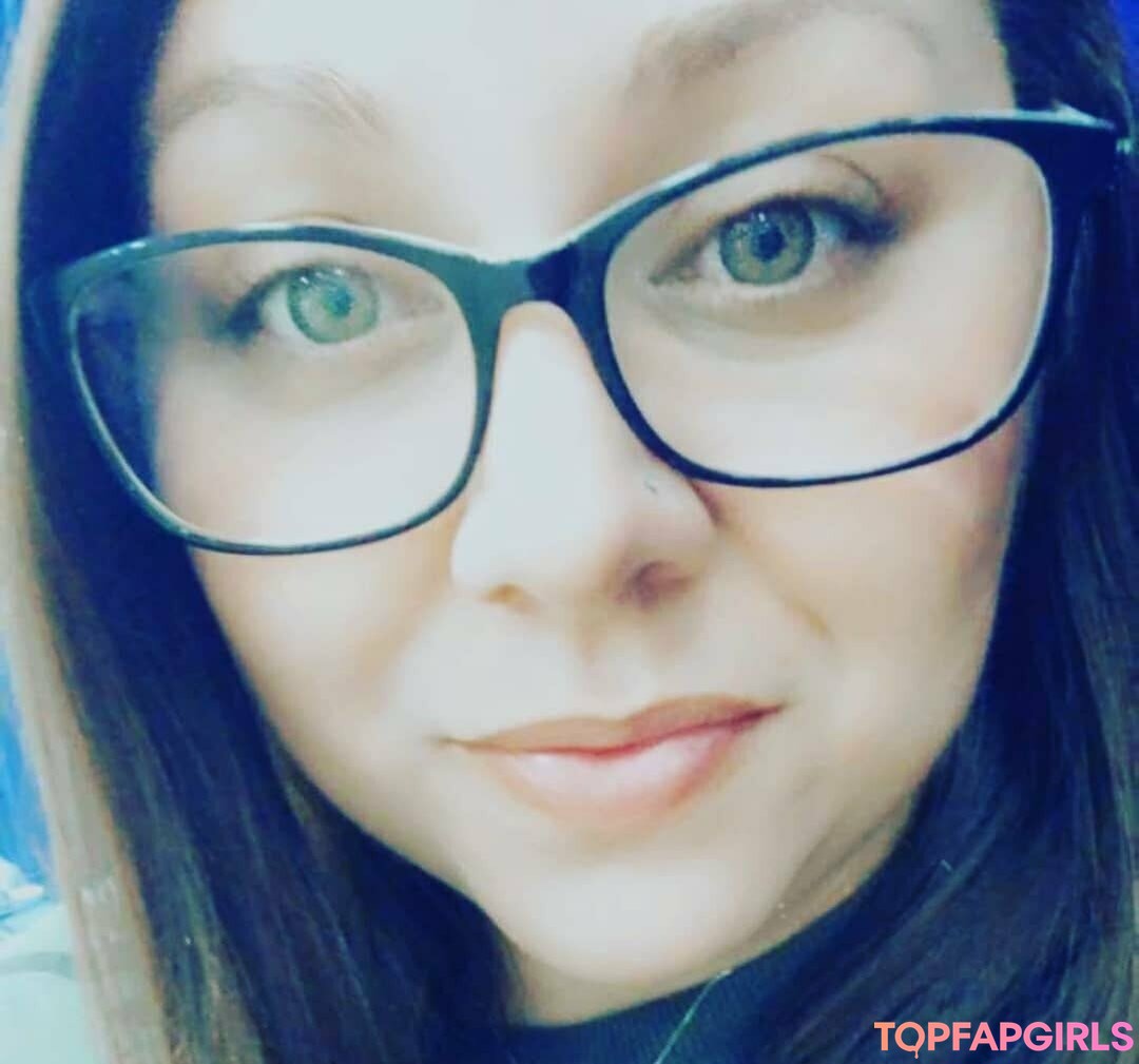 Foto desnuda filtrada de OnlyFans de Sexybbwmom11 #10 Foto desnuda filtrada de OnlyFans de Sexybbwmom11 #10