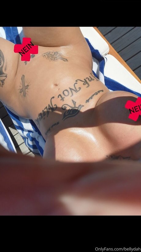 Foto desnuda filtrada de OnlyFans de Bellydah