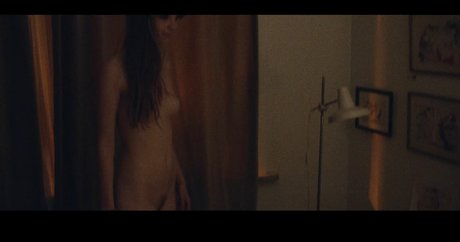 Mia Goth