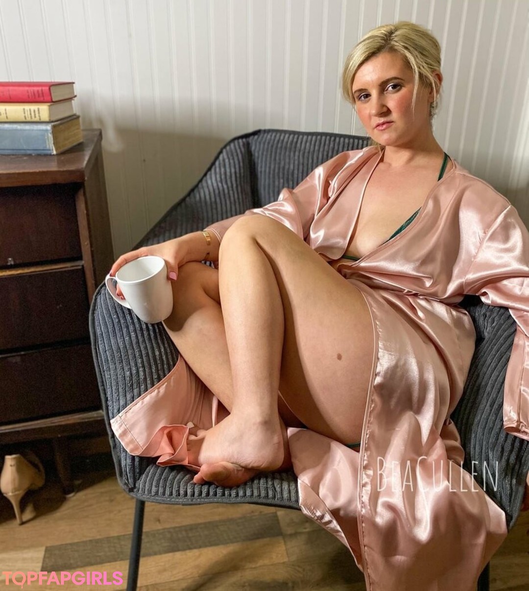 Foto desnuda filtrada de OnlyFans de Mrsbeacullenvip #67 Foto desnuda filtrada de OnlyFans de Mrsbeacullenvip #67