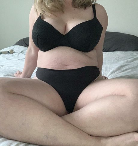 Theejanessa