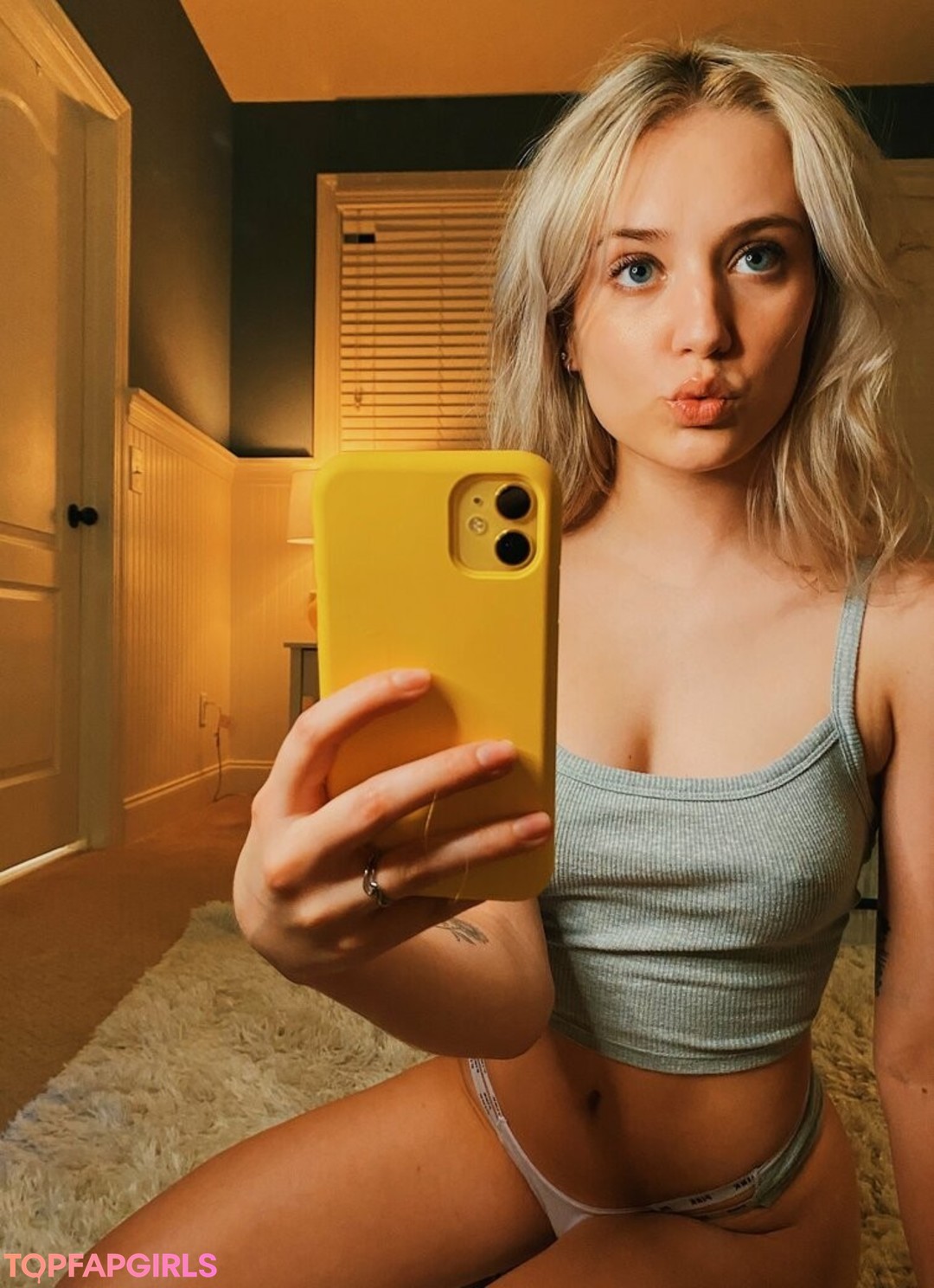 Foto desnuda filtrada de OnlyFans de Scarlettnior #63 Foto desnuda filtrada de OnlyFans de Scarlettnior #63