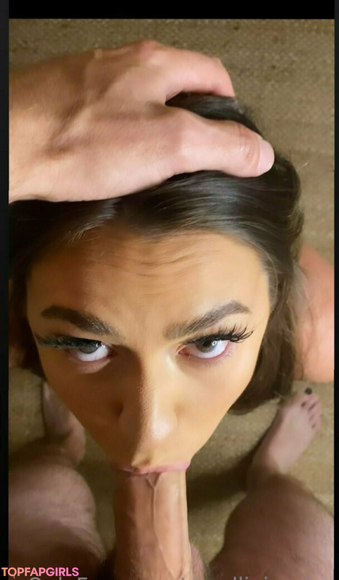 Foto desnuda filtrada de OnlyFans de Revelliejessica #31 Foto desnuda filtrada de OnlyFans de Revelliejessica #31