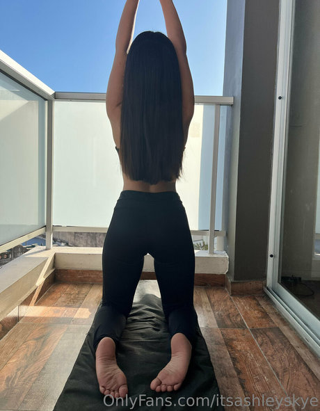 Foto desnuda filtrada de OnlyFans de Itsashleyskye