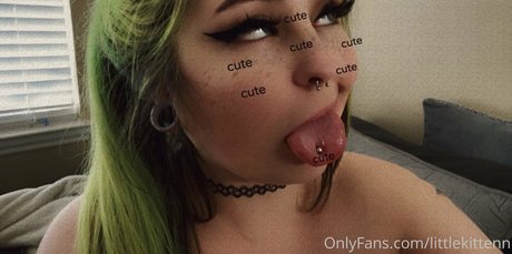 Foto desnuda filtrada de OnlyFans de Crybbykittenn