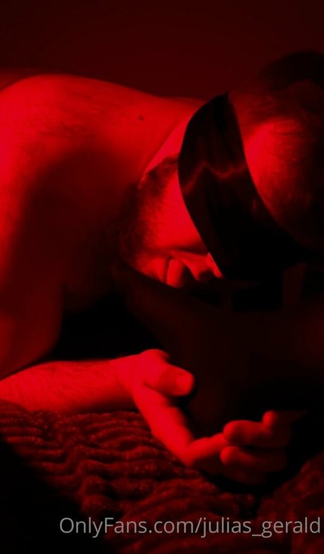 Foto desnuda filtrada de OnlyFans de Mrloveylatex