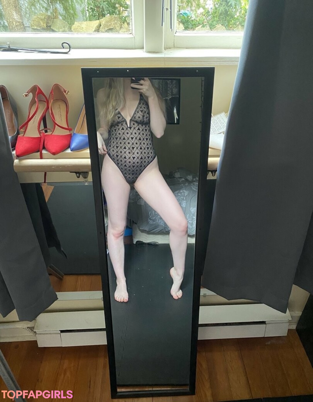 Foto desnuda filtrada de OnlyFans de Misschaiyles #6 Foto desnuda filtrada de OnlyFans de Misschaiyles #6