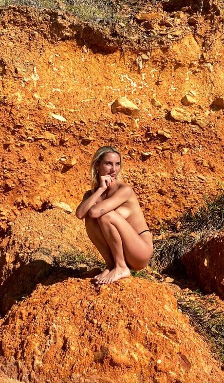 Foto desnuda filtrada de OnlyFans de Belzzzzy