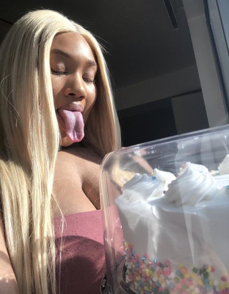 Yungmedusa7