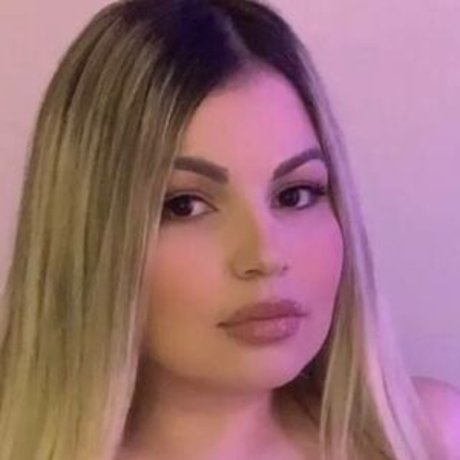 Foto desnuda filtrada de OnlyFans de Almaawoo
