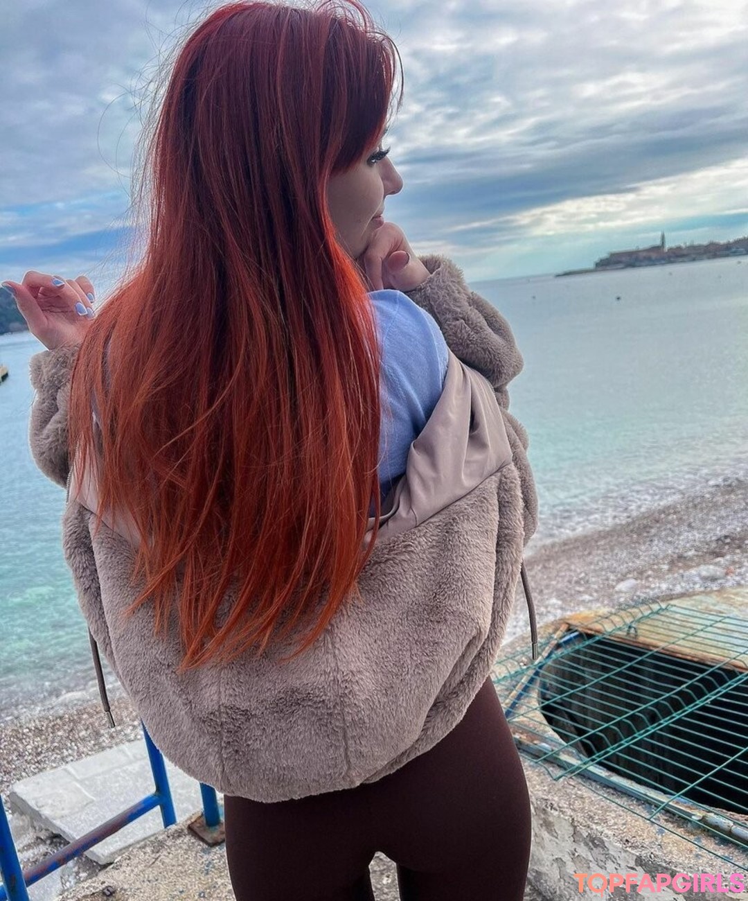 Foto desnuda filtrada de OnlyFans de Dasharkissfree #41 Foto desnuda filtrada de OnlyFans de Dasharkissfree #41