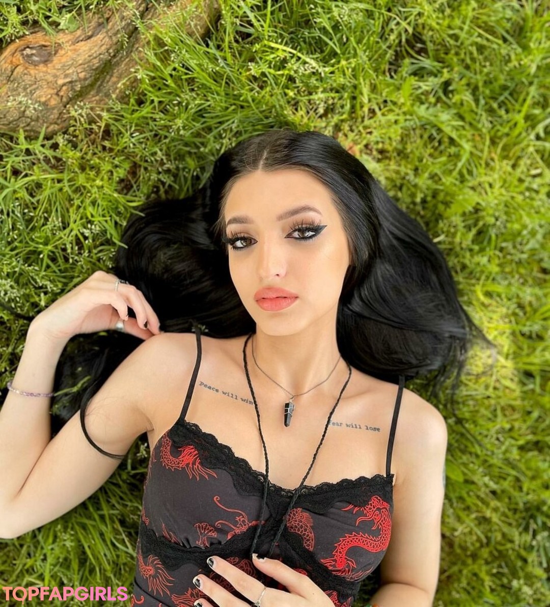 Foto desnuda filtrada de OnlyFans de Alison Rainer #65 Foto desnuda filtrada de OnlyFans de Alison Rainer #65