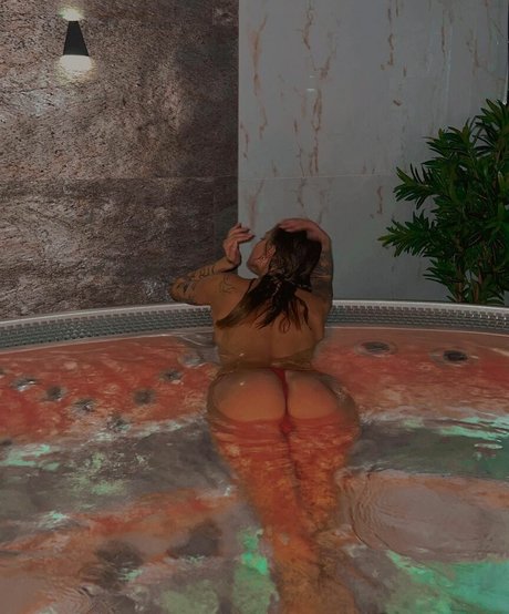 Foto desnuda filtrada de OnlyFans de Alexashenka