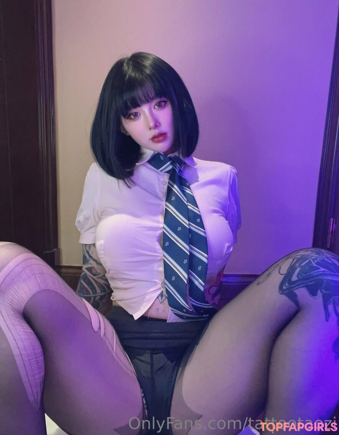 Foto desnuda filtrada de OnlyFans de Tattoo Taozi #86 Foto desnuda filtrada de OnlyFans de Tattoo Taozi #86