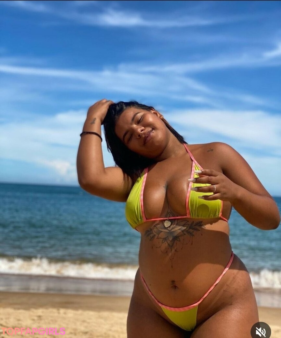 Foto desnuda filtrada de OnlyFans de Jasminny Rodrigues #113 Foto desnuda filtrada de OnlyFans de Jasminny Rodrigues #113