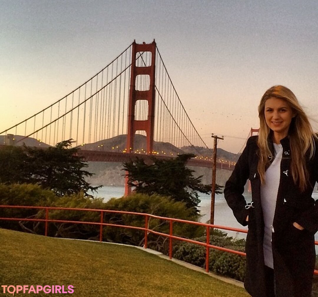 Foto desnuda filtrada de OnlyFans de Krystal Gable #17 Foto desnuda filtrada de OnlyFans de Krystal Gable #17