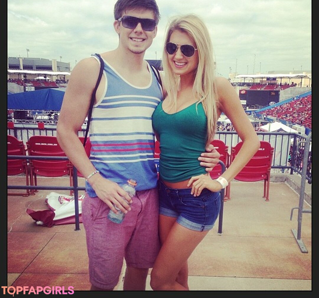 Foto desnuda filtrada de OnlyFans de Krystal Gable #86 Foto desnuda filtrada de OnlyFans de Krystal Gable #86