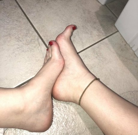 Justmeandmyfeet