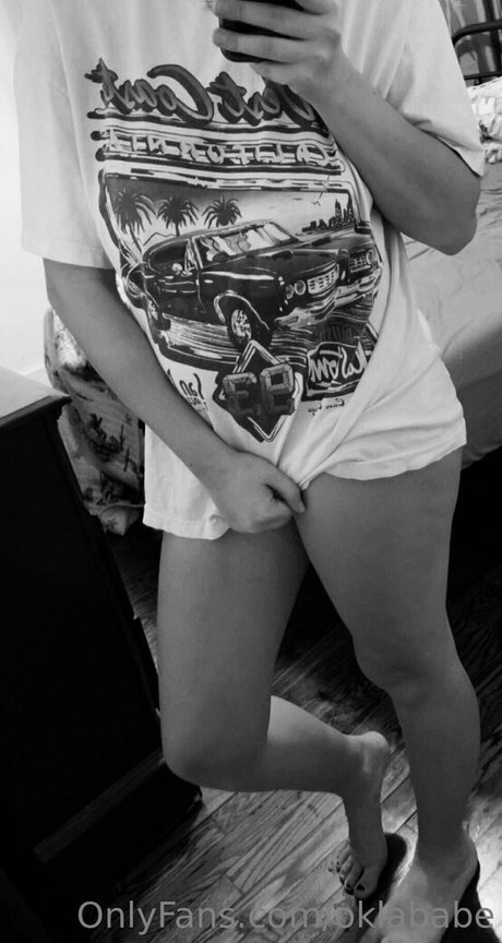 Foto desnuda filtrada de OnlyFans de Oklababe