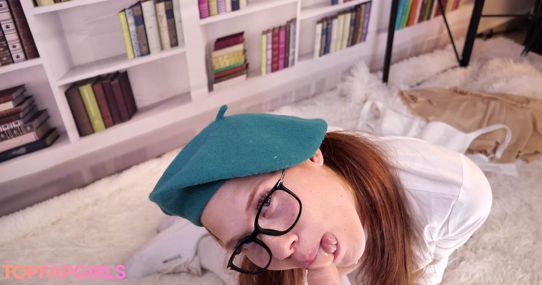 Foto desnuda filtrada de OnlyFans de Ginger Asmr #140 Foto desnuda filtrada de OnlyFans de Ginger Asmr #140