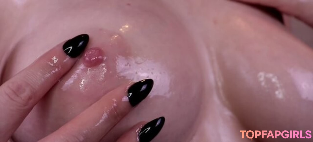 Foto desnuda filtrada de OnlyFans de Ginger Asmr #457 Foto desnuda filtrada de OnlyFans de Ginger Asmr #457