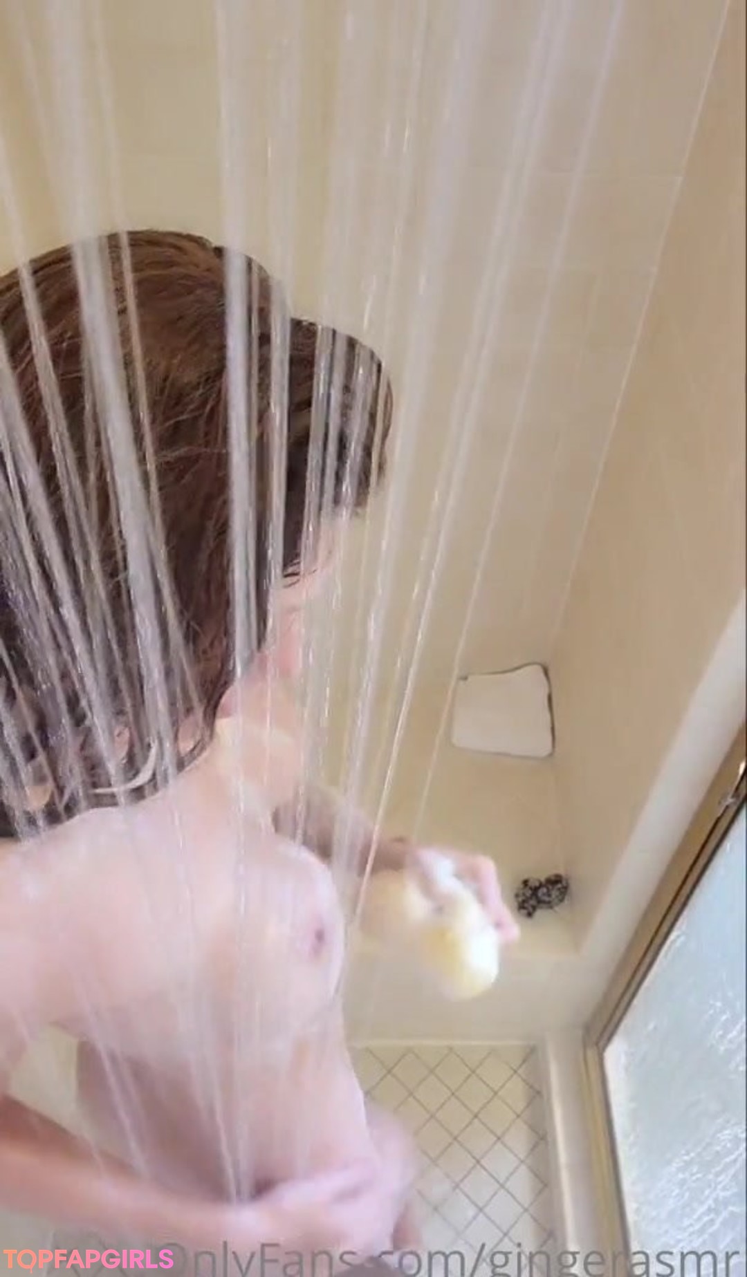 Foto desnuda filtrada de OnlyFans de Ginger Asmr #55 Foto desnuda filtrada de OnlyFans de Ginger Asmr #55