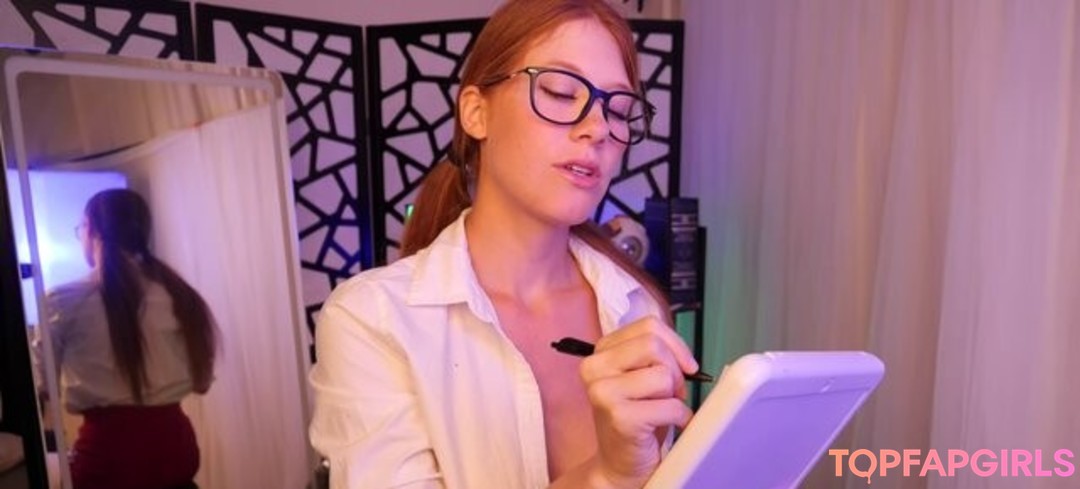 Foto desnuda filtrada de OnlyFans de Ginger Asmr #659 Foto desnuda filtrada de OnlyFans de Ginger Asmr #659