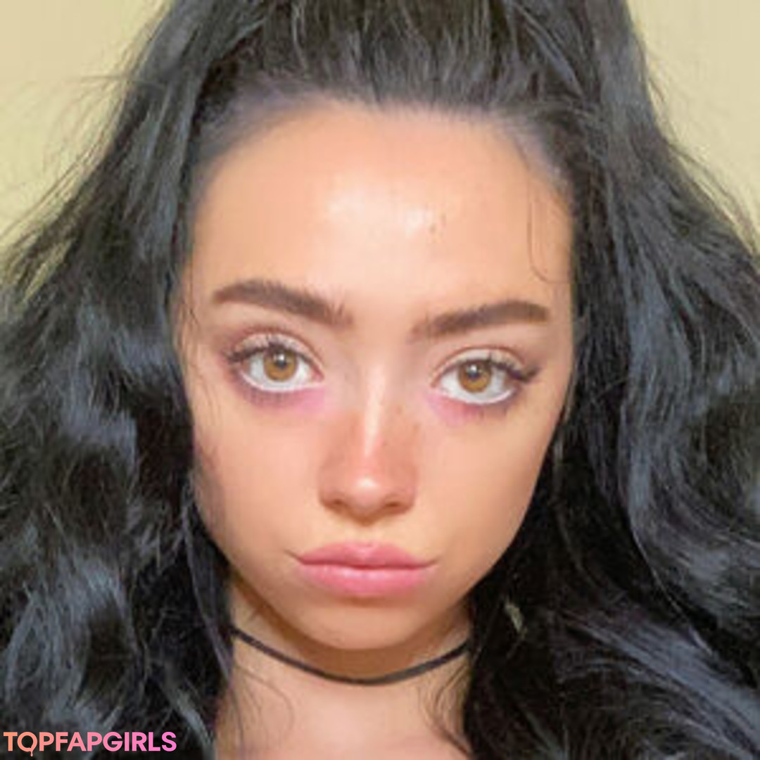 Foto desnuda filtrada de OnlyFans de Mollymoonnn #30 Foto desnuda filtrada de OnlyFans de Mollymoonnn #30