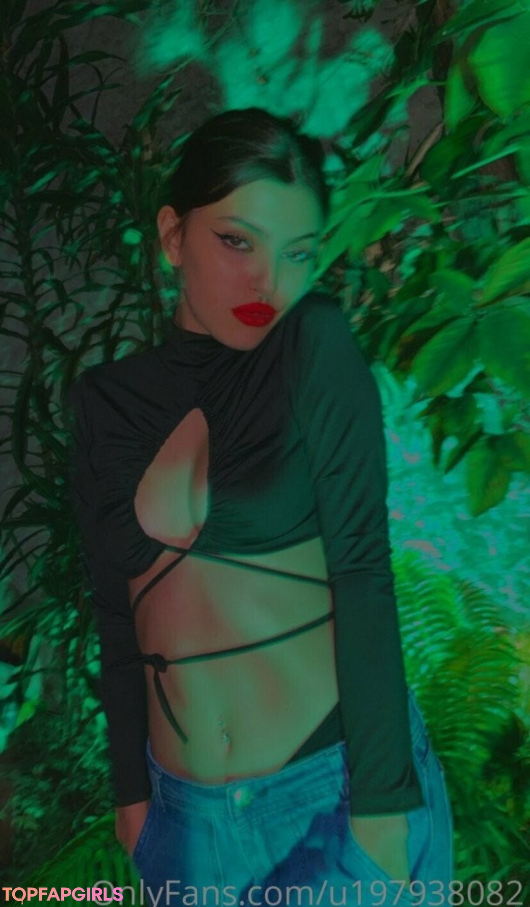 Foto desnuda filtrada de OnlyFans de Desiree Bunny #102 Foto desnuda filtrada de OnlyFans de Desiree Bunny #102