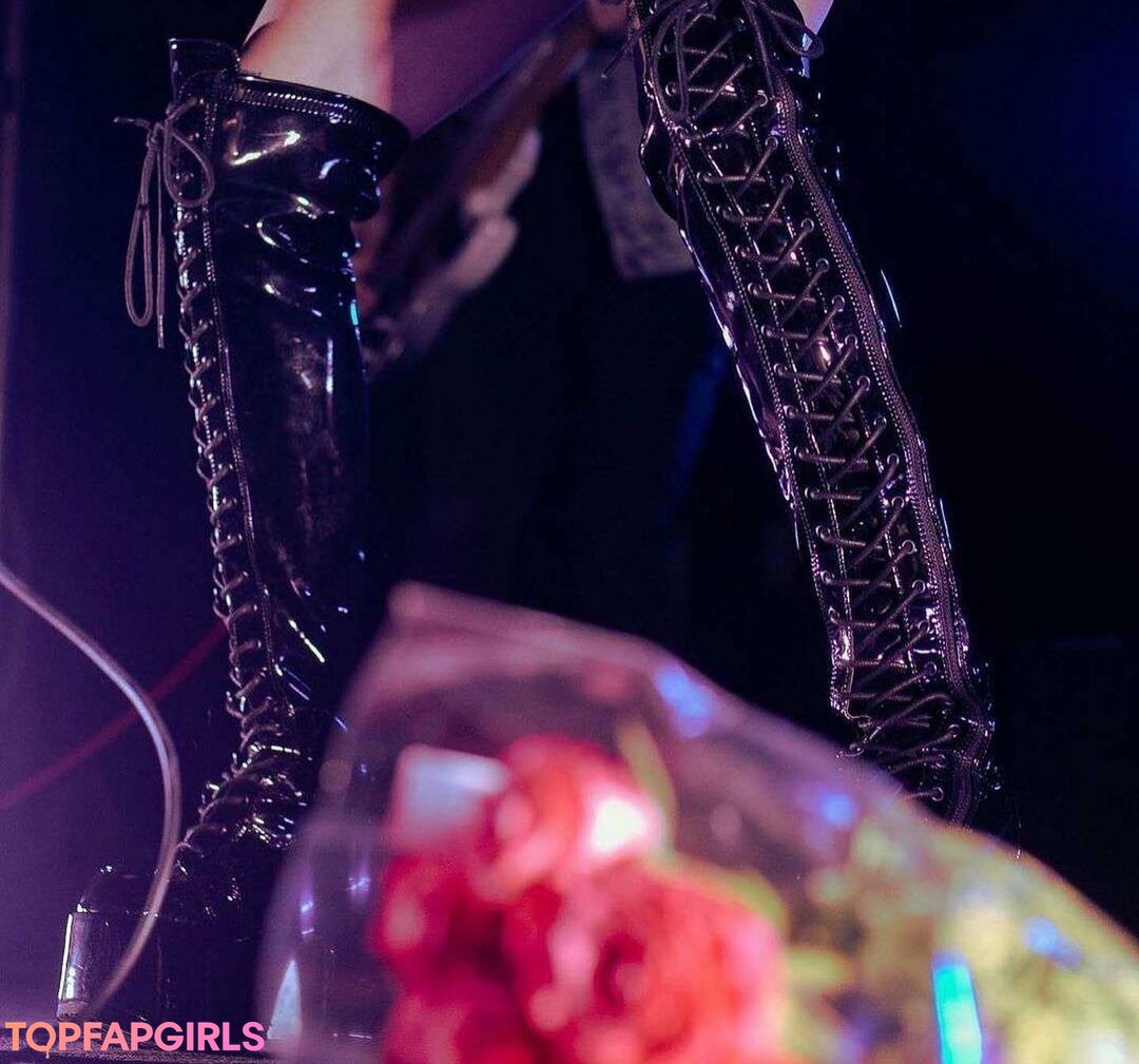 Foto desnuda filtrada de OnlyFans de Maggie Lindemann #110 Foto desnuda filtrada de OnlyFans de Maggie Lindemann #110