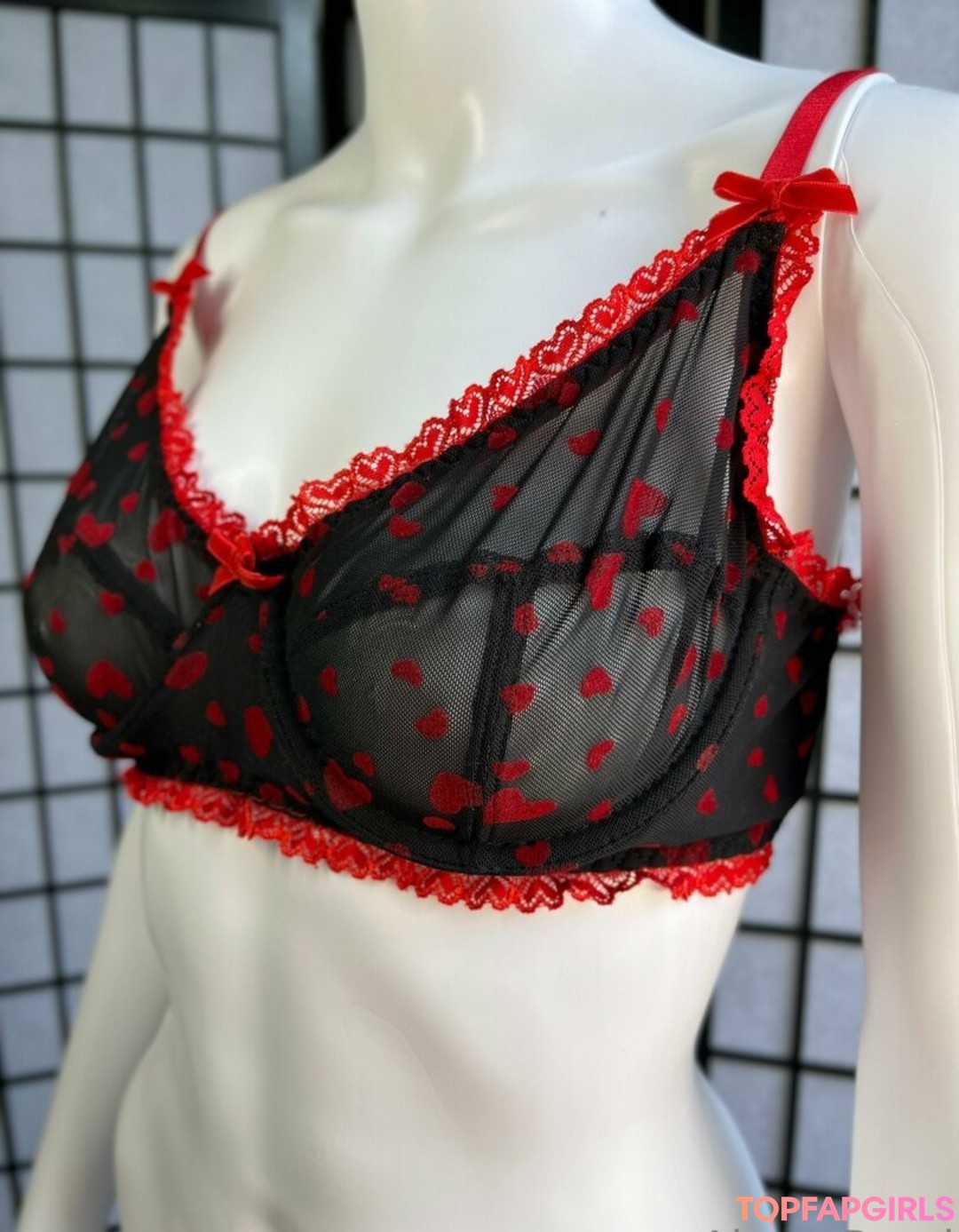 Foto desnuda filtrada de OnlyFans de Alexapearl #120 Foto desnuda filtrada de OnlyFans de Alexapearl #120