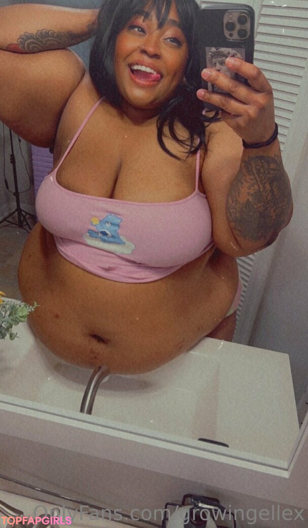 Foto desnuda filtrada de OnlyFans de Growingellex #429 Foto desnuda filtrada de OnlyFans de Growingellex #429