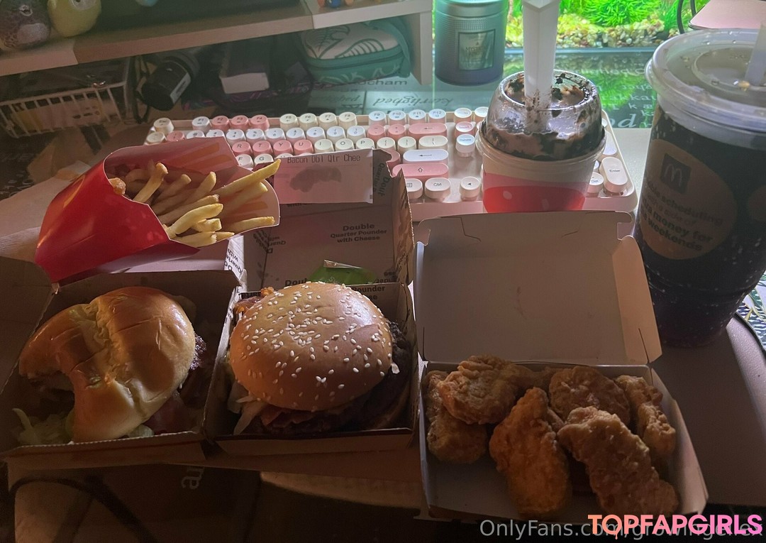 Foto desnuda filtrada de OnlyFans de Growingellex #440 Foto desnuda filtrada de OnlyFans de Growingellex #440