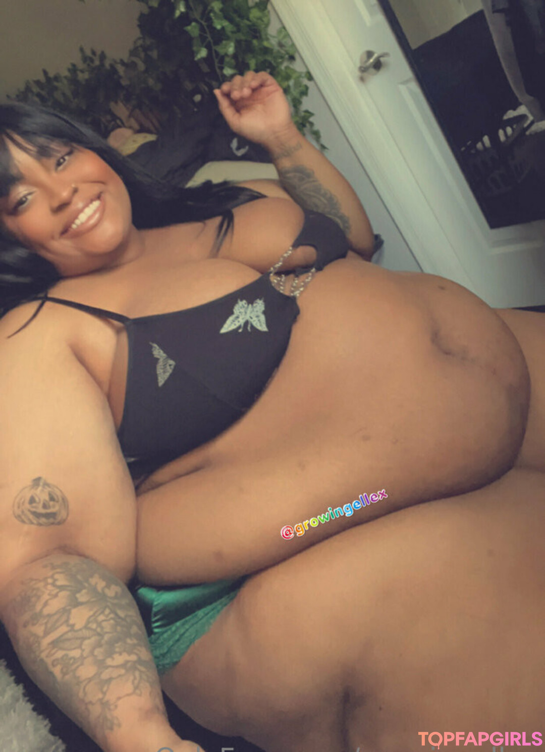 Foto desnuda filtrada de OnlyFans de Growingellex #445 Foto desnuda filtrada de OnlyFans de Growingellex #445