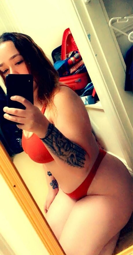 Foto desnuda filtrada de OnlyFans de Raebabe11