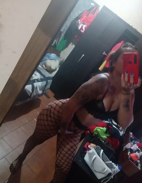 Foto desnuda filtrada de OnlyFans de Bitchlatina22