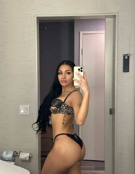 Ninasxclusives69