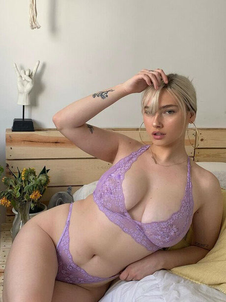 Mollyomaliamollyomaliaaa