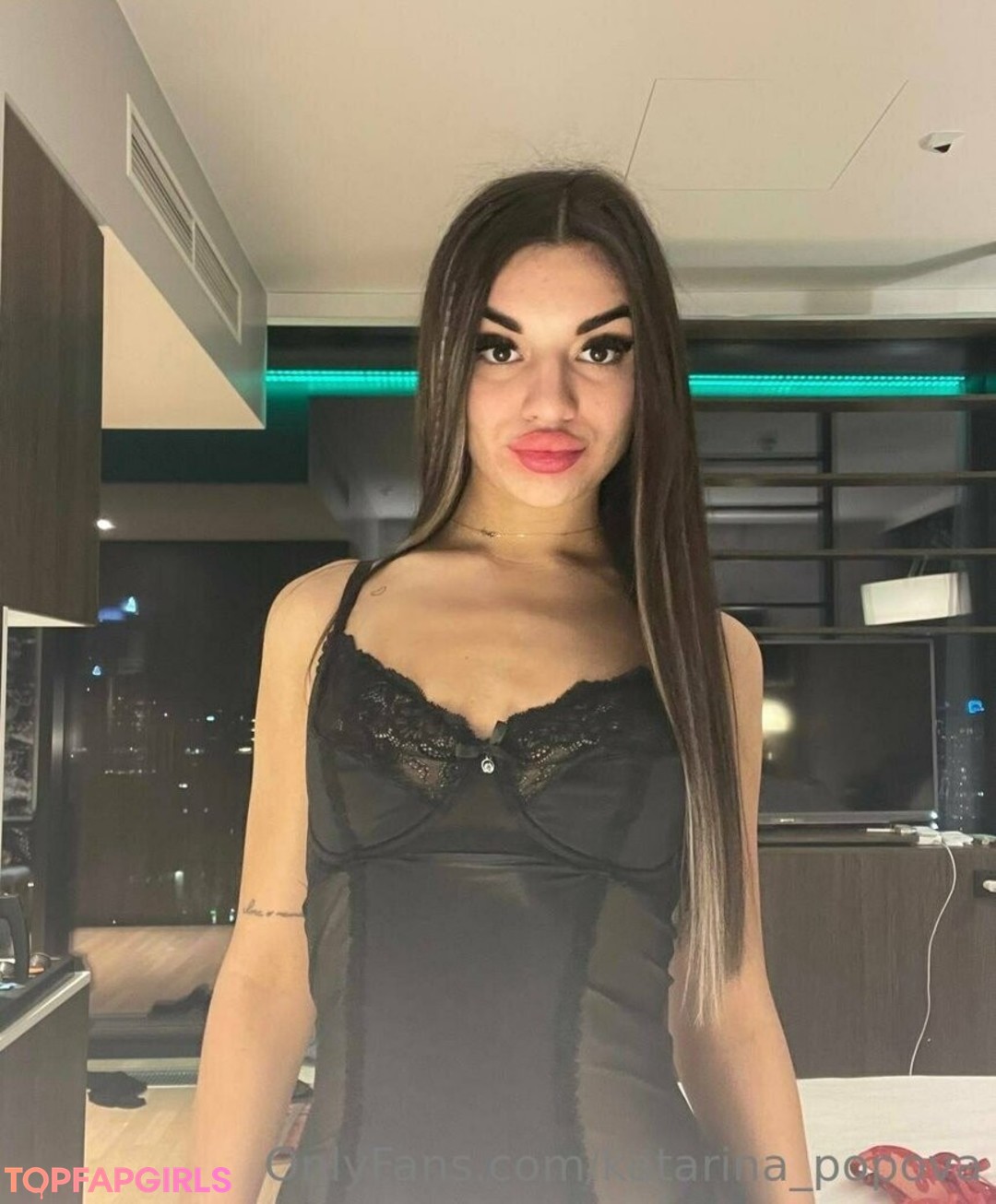 Foto desnuda filtrada de OnlyFans de Katarinapopova #70 Foto desnuda filtrada de OnlyFans de Katarinapopova #70